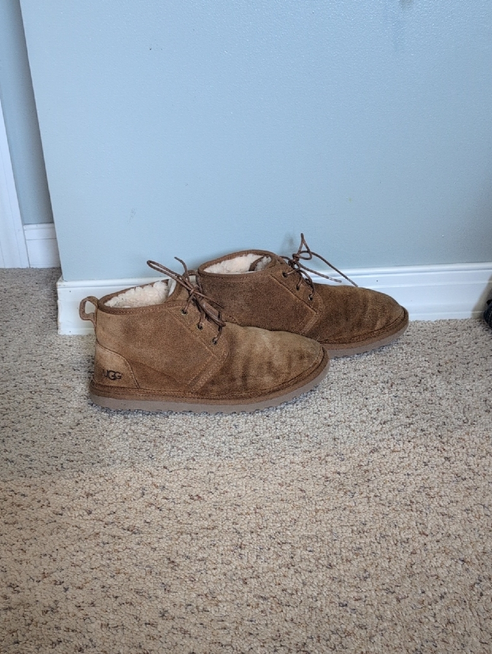 UGG Women's Chestnut Neumel Suede Boots Size 10